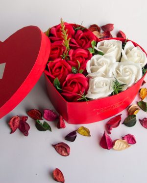 باكس قلبي كوچك قرمز